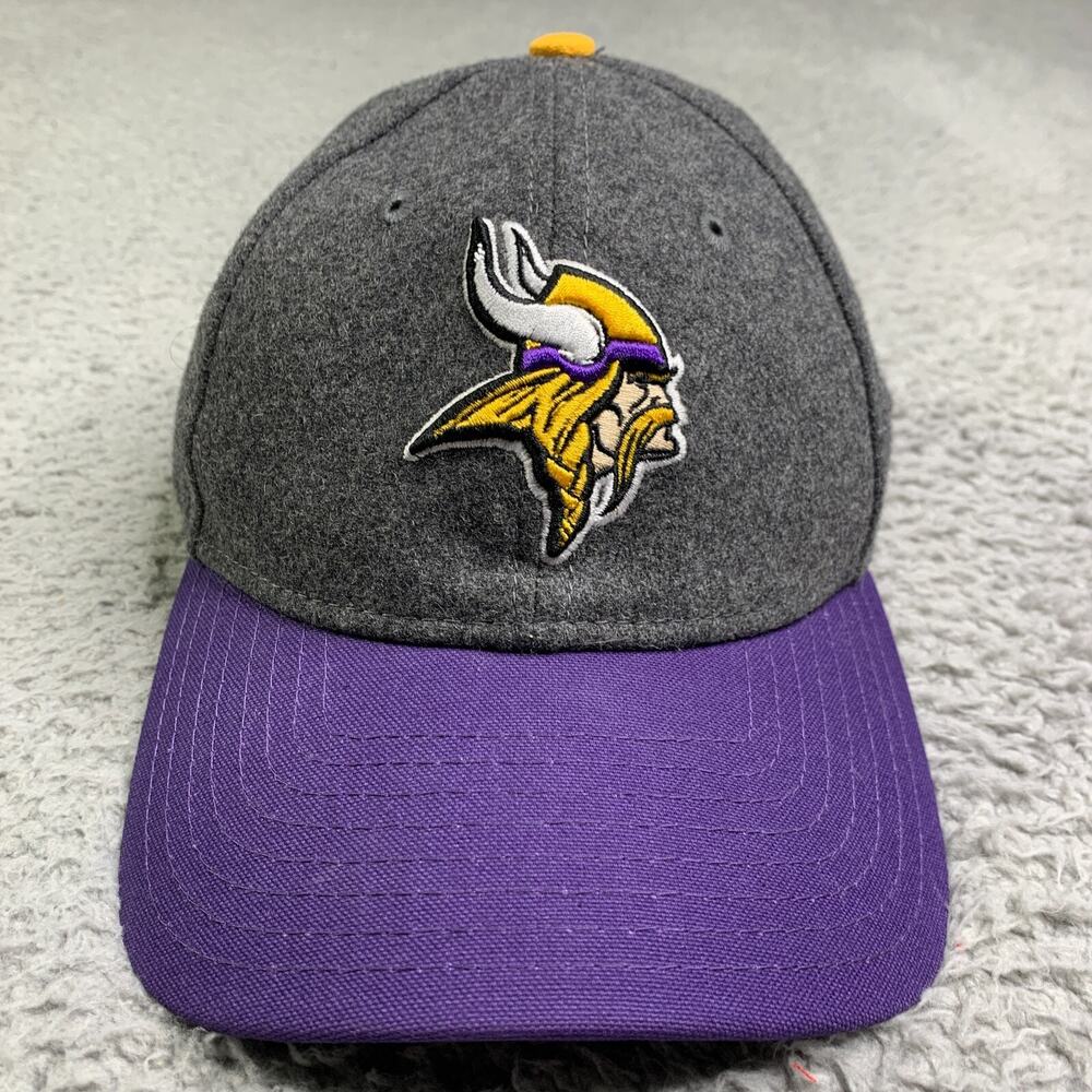 Minnesota Vikings New Era Hat Cap Mens Strap Back Purple Gray Logo NFL 9Twenty